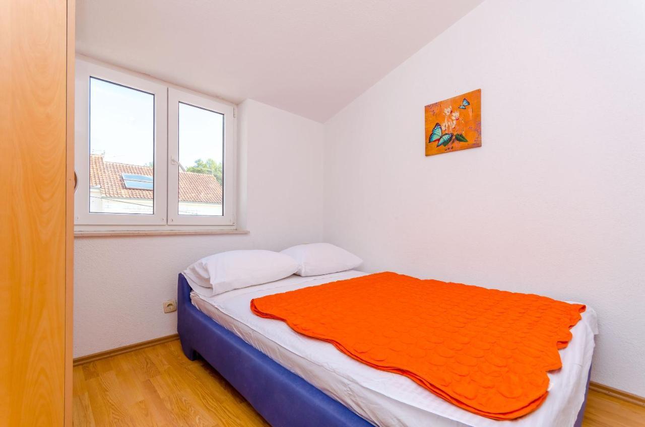 Apartments Tily Trogir Exterior foto